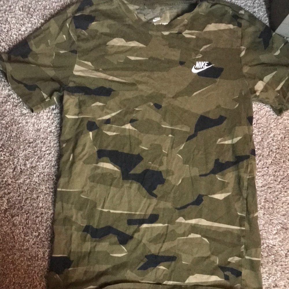 Nike Camouflaged T-Shirt